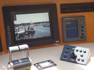 MY Sea Vector 80 Lazzara Poseidon Camera Controller