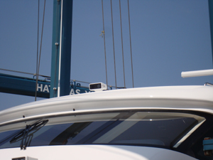 80 MY Hatteras Apollo in Sling at Hatteras Plant